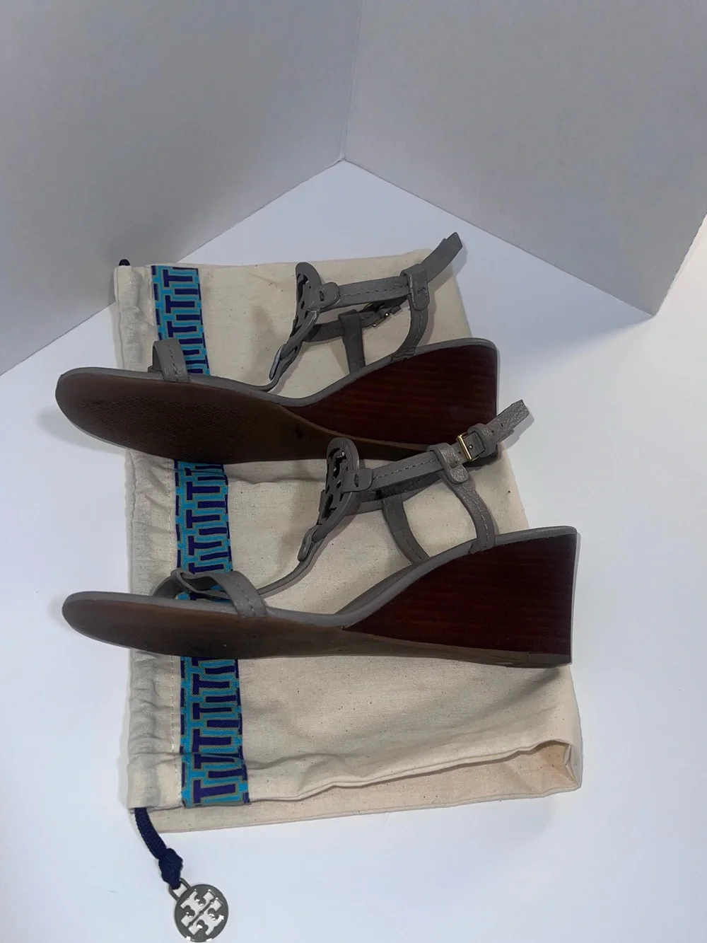 Tory Burch Gray Leather Miller Logo T-Strap Sandals